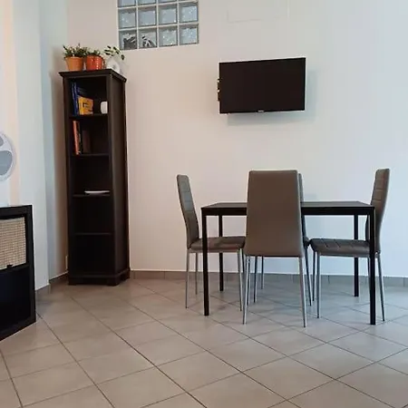 Casa Fiume, Accogliente Bilocale Appartamento *