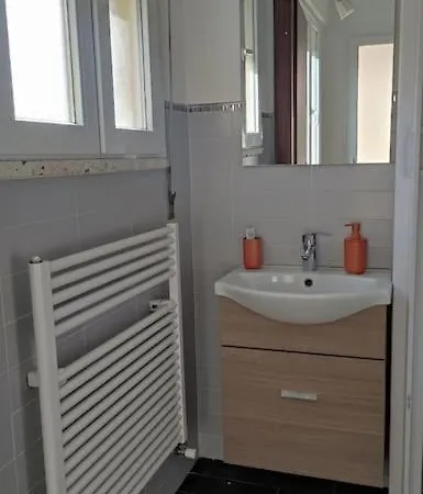 Casa Fiume, Accogliente Bilocale Appartamento *